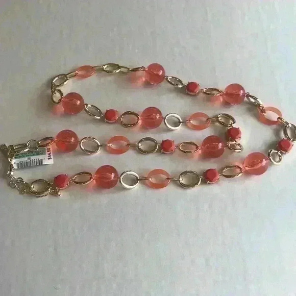 INC new Gold Tone Stone beaded Necklace - Picture 8 of 8